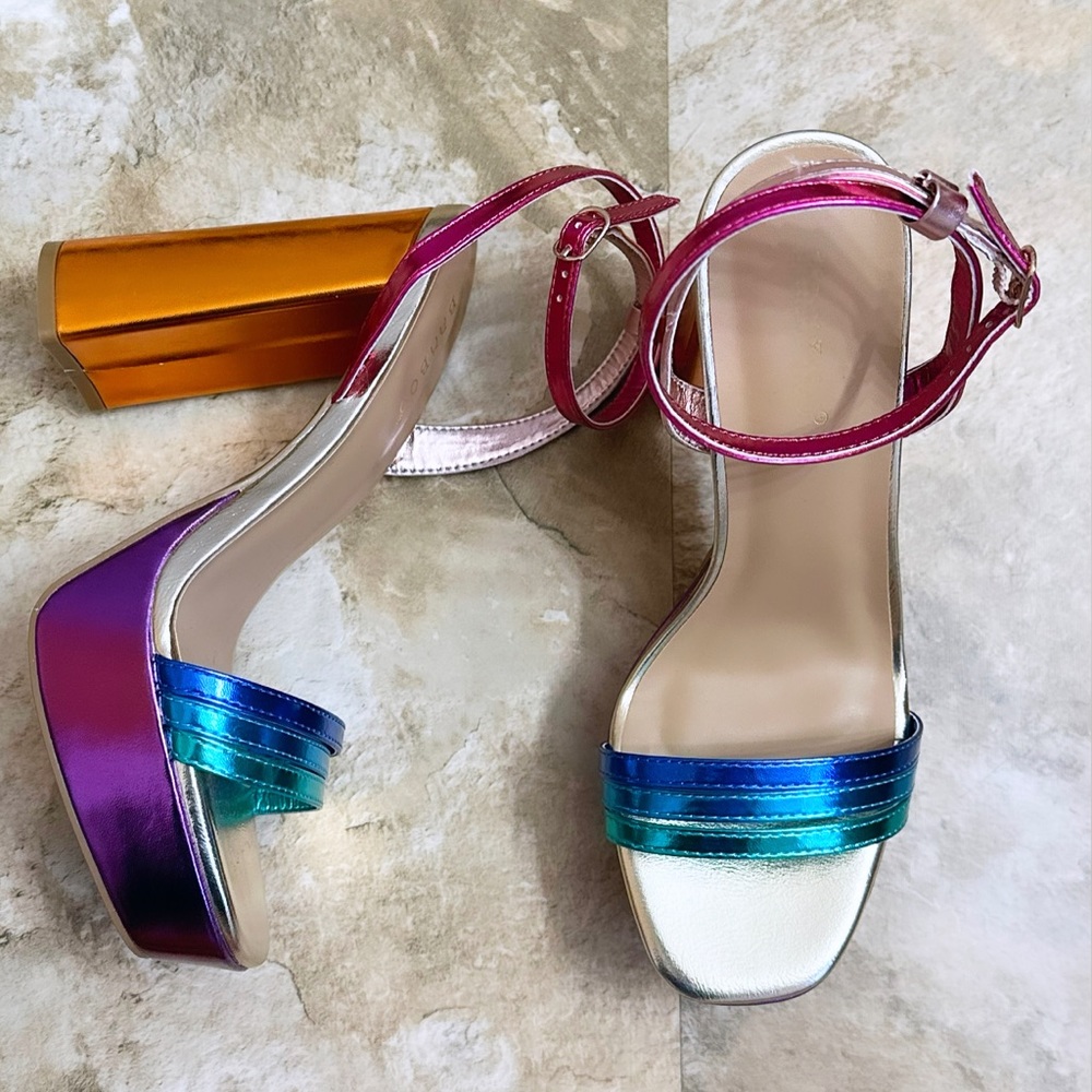 Metallic chunky heels